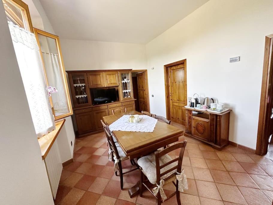 Casale Di Valle Mora San Gimignano Exteriér fotografie